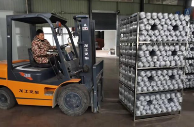 湖北千寶發(fā)展2萬棒食用菌開新局