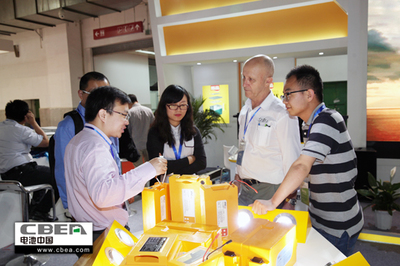 夯實(shí)電池業(yè)務(wù) 超威產(chǎn)品連續(xù)亮相行業(yè)展會(huì)